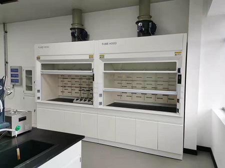 What is a lab fume hood? 